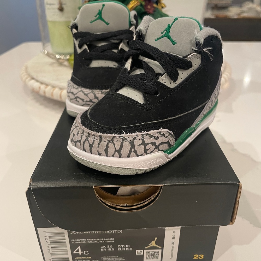 Jordan 3, Pine Green size 4c (TD)
